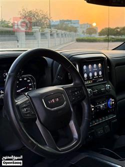 GMC Sierra